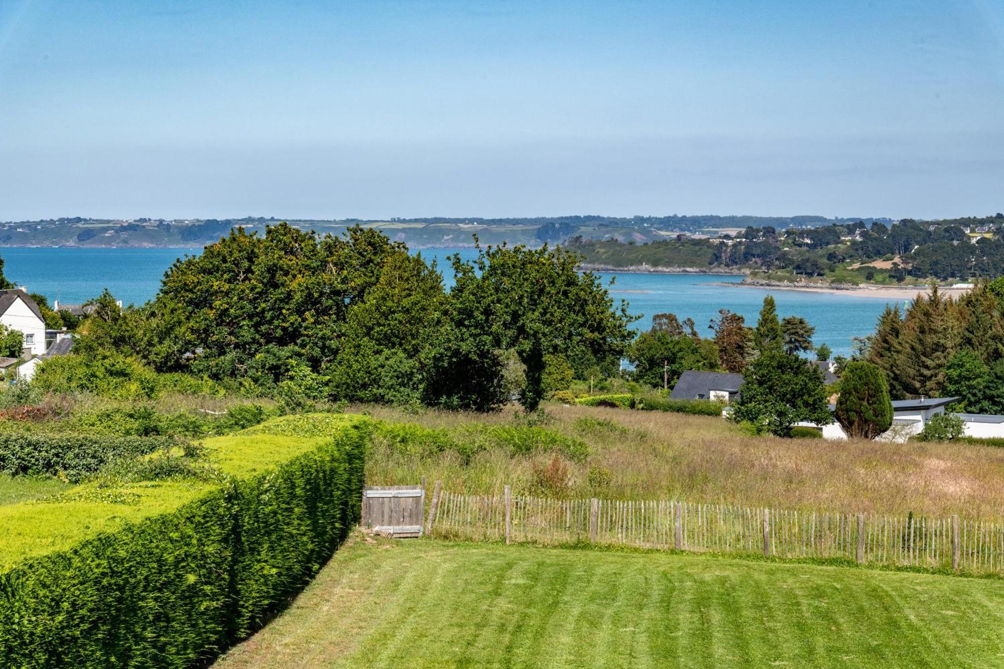 Villa - Vue Mer - 800M De La Plage Locquirec Buitenkant foto
